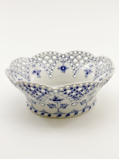 Royal Copenhagen blue fluted fruit bowl! 1/1061