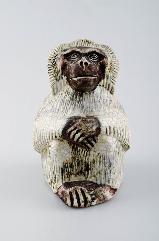 Unique Sven Wejsfelt, monkey in ceramics.
