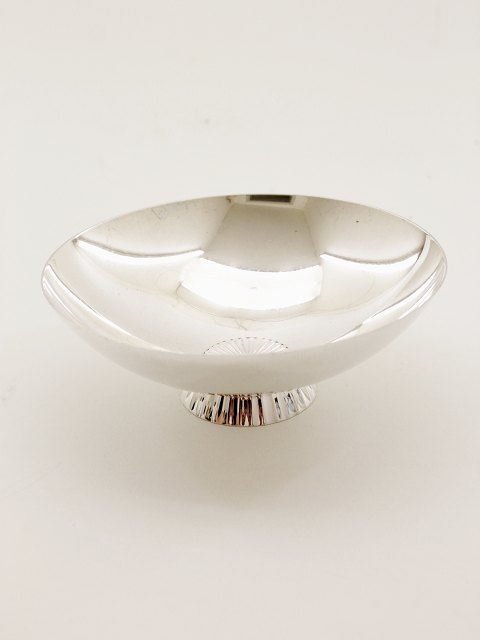 Sigvard Bernadotte for Georg Jensen Dessin 823 Bowl