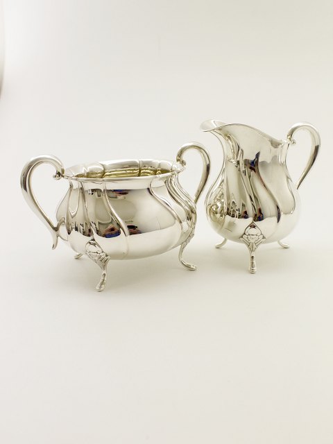 Gran & Laglye  silver sugar cream set