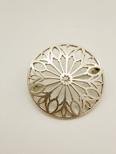 Sterling silver brooch sold