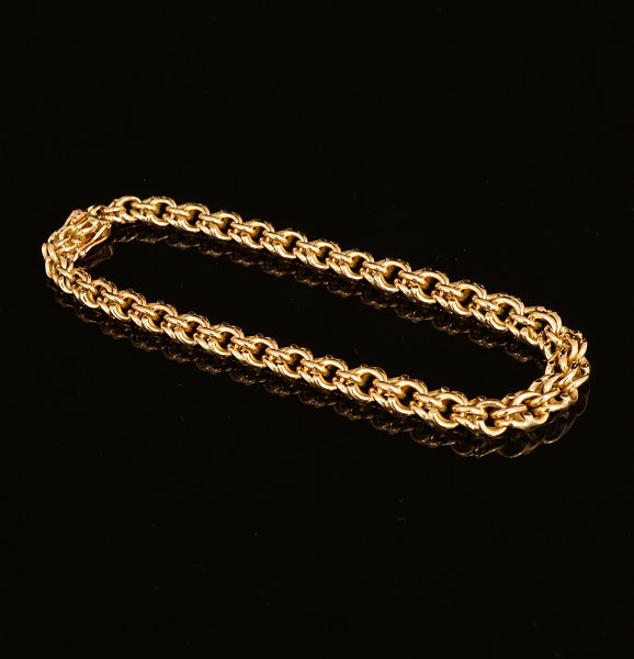 Bismarck Armband, 8kt Gold. L: 21cm. G: 20,4gr