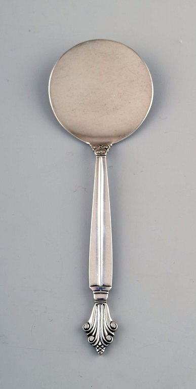 Georg Jensen tarteletspade i helsølv, sølvbestik Dronning sølvtøj, Georg Jensen 
Dronningemønster Acanthus.