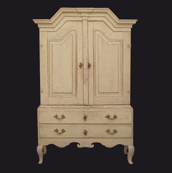 A mid 18th century Baroque cabinet. Sweden circa 1750. H: 193cm. B: 127cm. D: 
43cm