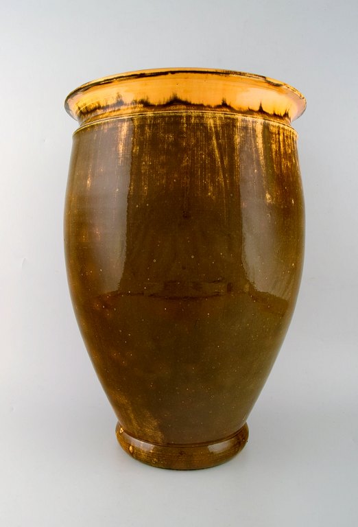 Large Kähler, Denmark, Svend Hammershøi, glazed floor vase in stoneware.
