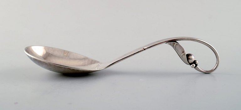 Georg Jensen sterlingsølv nr. 21, marmeladeske. 
