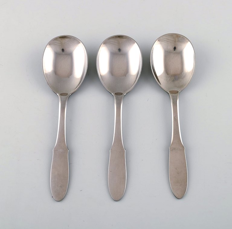 Georg Jensen, GJ Mitra steel cutlery. Three serving spoons.
