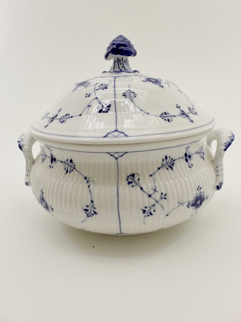 Bing and Grøndahl large round tureen