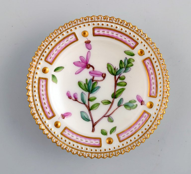 Royal Copenhagen Flora Danica caviar dish. Number 20/3501.
