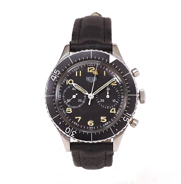 Heuer Bundeswehr med indgravering på bagkasse. Ref. 1550 SG. Ca. år 1967. D: 
43mm