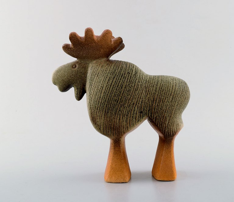 Lisa Larson Gustavsberg large moose in ceramics.
