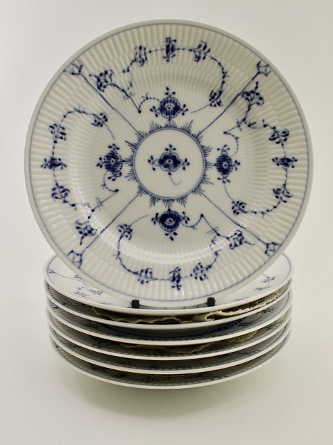 Royal Copenhagen blue fluted plate 1/178 sold
