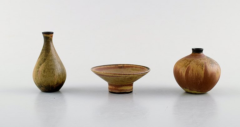 Bertil Lundgren for Rörstrand. Three miniature vases in glazed ceramic.