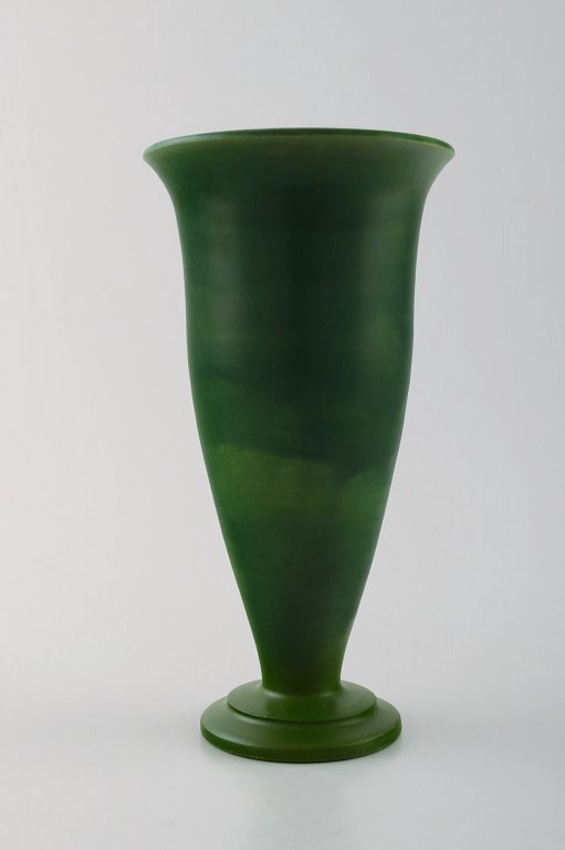 Kähler, HAK, glazed stoneware vase in modern design.
1930 / 40