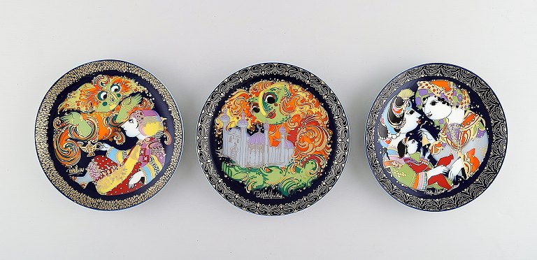 Bjørn Wiinblad for Rosenthal. Set of three plates from the Aladdin series. 
1970