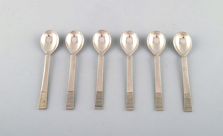 Georg Jensen Parallel. Set of six coffee spoons in sterling silver. 
