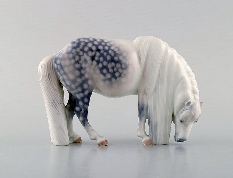 Royal Copenhagen horse figure, Shetland pony.
Decoration Number 4609.