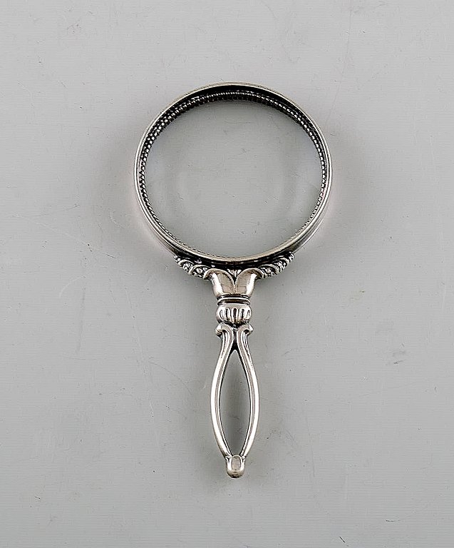 Georg Jensen. Lup af sterlingsølv med perlestaf. Modelnummer 184A. 
