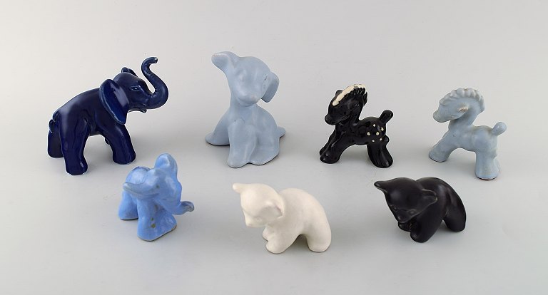 FEJ (Folke and Elsa Jernberg), Sweden. Seven figures in glazed ceramics. 
Elephants, bears and horses. 1960 / 70