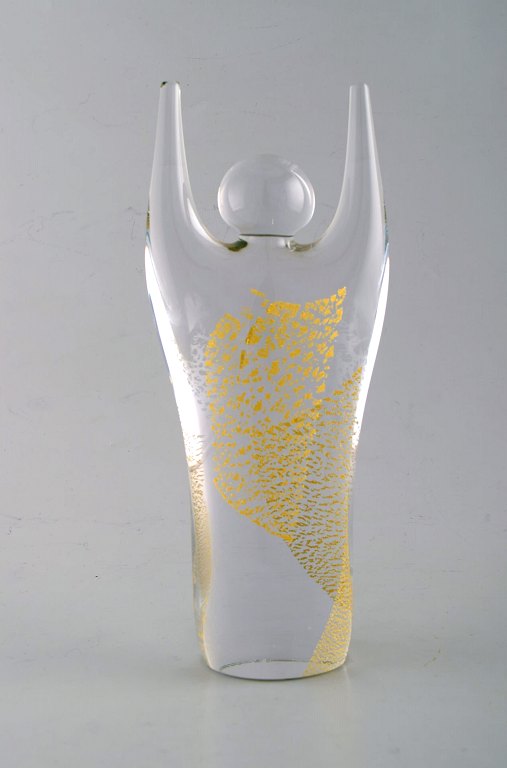 Gullaskruf Glasbruk, Sweden. Large figure in clear art glass with gold 
decoration. Late 20th century.