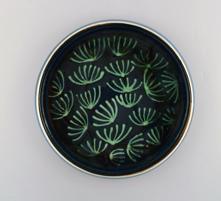 Kähler, HAK, glazed ceramic dish in modern design. 1930 / 40