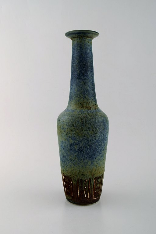 Large Rörstrand / Rorstrand stoneware vase by Gunnar Nylund. 1960