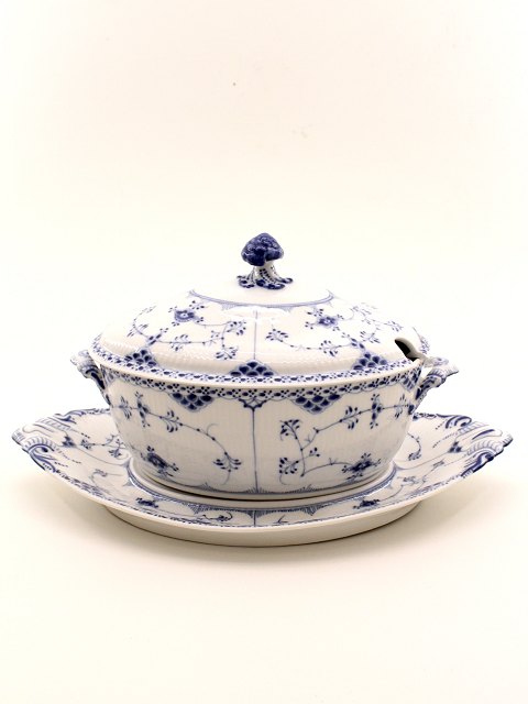 Royal Copenhagen blue fluted turin 1/718