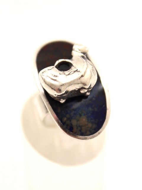 Sterling silver ring  with opal and figure
