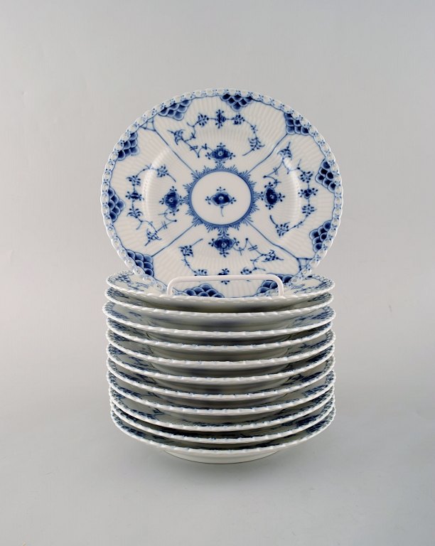 12 Royal Copenhagen Blue Fluted Full Lace plates in porcelain. Model Number 
1/1087.
