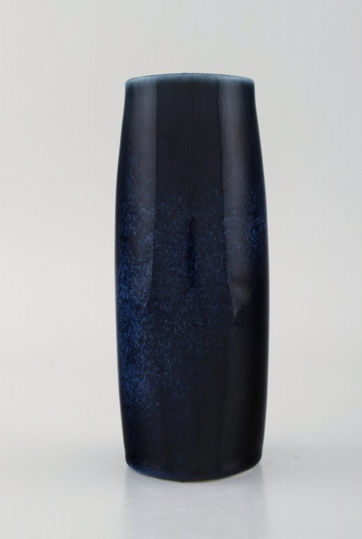 Gustavsberg, Sweden. Stylish vase in glazed ceramics. Beautiful blue mussel 
glaze. 1960