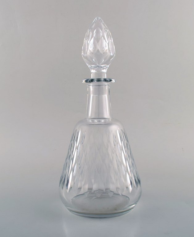 Baccarat, France. Armagnac carafe in mouth blown crystal glass. Produced in the 
period 1952-1986.
