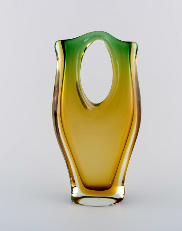 Murano vase i mundblæst kunstglas. Italiensk design, 1960