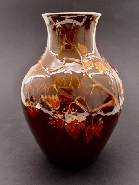 Ceramic vase