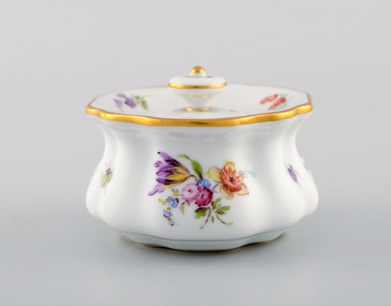 Antique Meissen inkwell in hand-painted porcelain with floral motifs and gold 
edge. 19th century.
