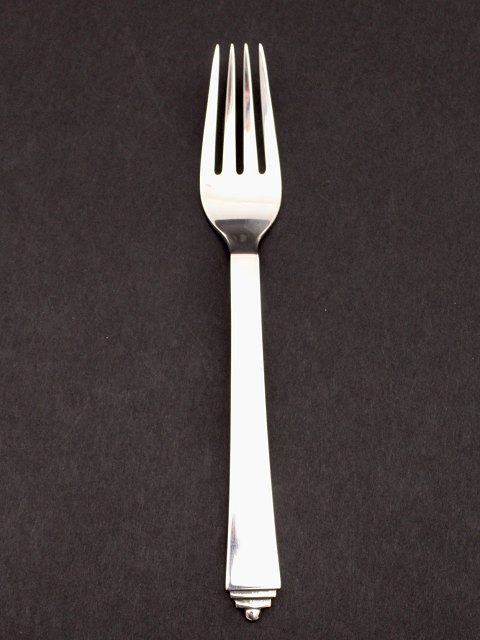 Georg Jensen pyramid fork