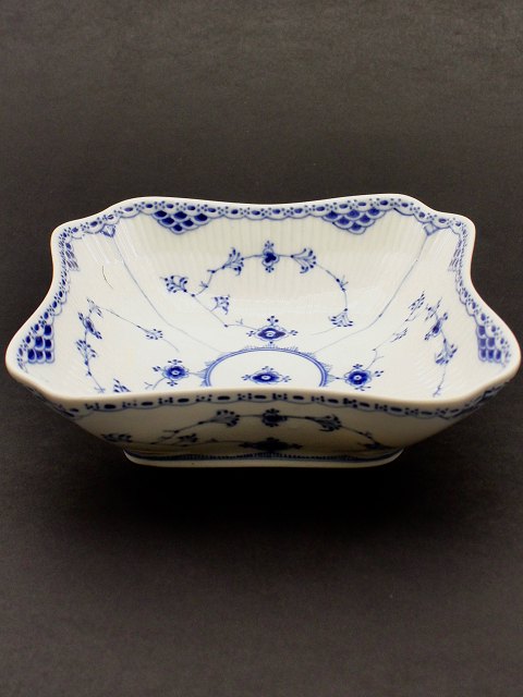 Royal Copenhagen blue fluted salad / potato bowl 1/708