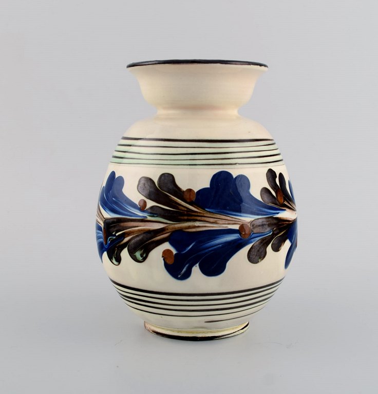 Kähler, HAK. Glazed stoneware vase in modern design. 1930 / 40