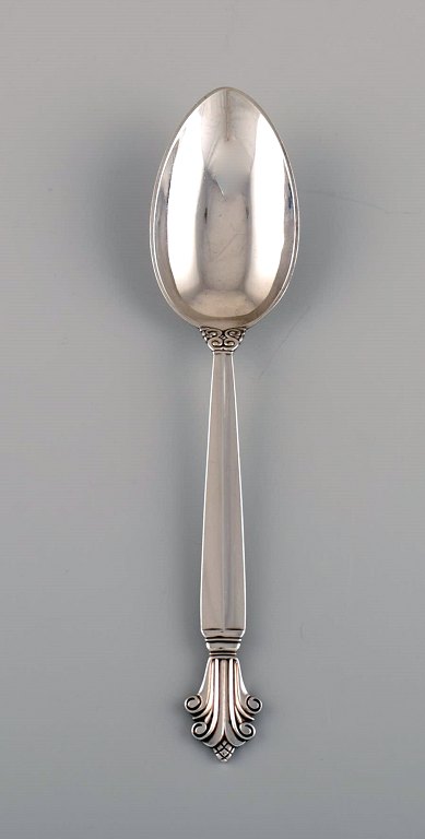 Georg Jensen Acanthus dessert spoon in sterling silver. 12 pcs in stock.
