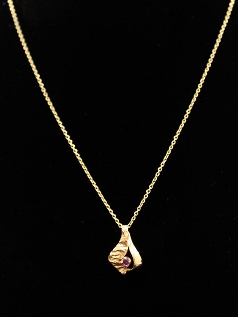 14 carat gold necklace 43 cm. with pendant