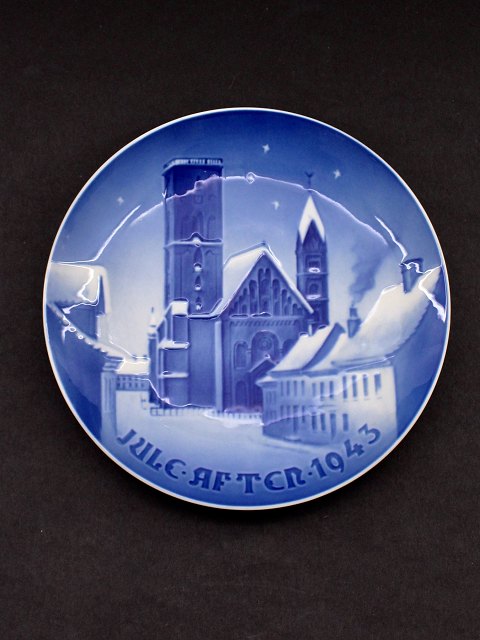 Bing & Grondahl Christmas plate 1943