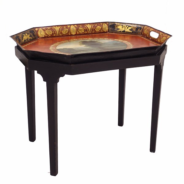 A first half of the 19th century Empire Tray top table. (Table 20th century). H: 
64cm. Tray: 78x54cm