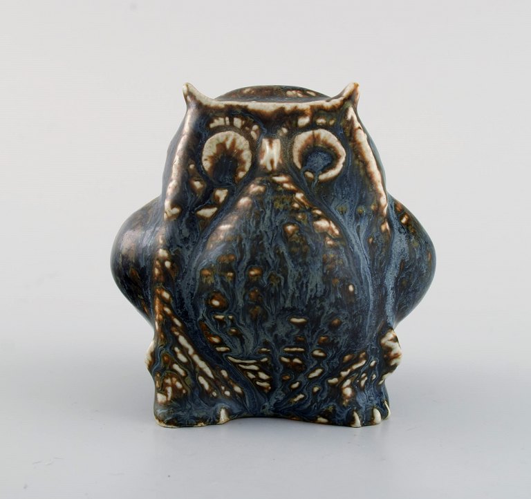 Carl Harry Stålhane, Rörstrand. Stoneware figure. Owl.

