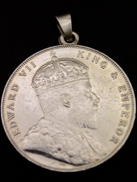 Edward VII one dollar 1907 sterling silver pendant