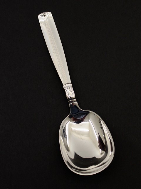 Lotus servings spoon 20.5 cm.