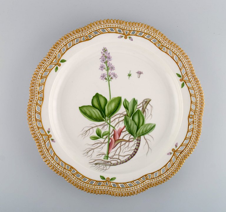 Large round Royal Copenhagen Flora Danica serving dish in hand-painted porcelain 
with flowers and gold decoration. Model number 20/3529. Dated 1963.
