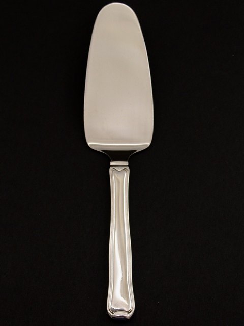 Old Danish cake spade