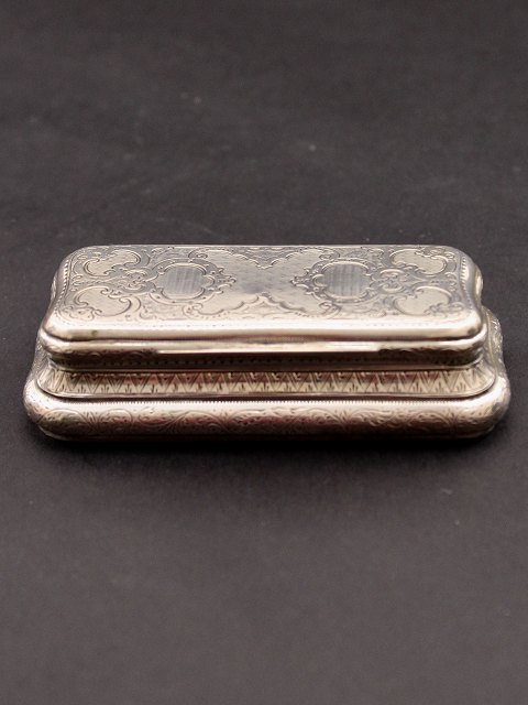 Silver snuff box