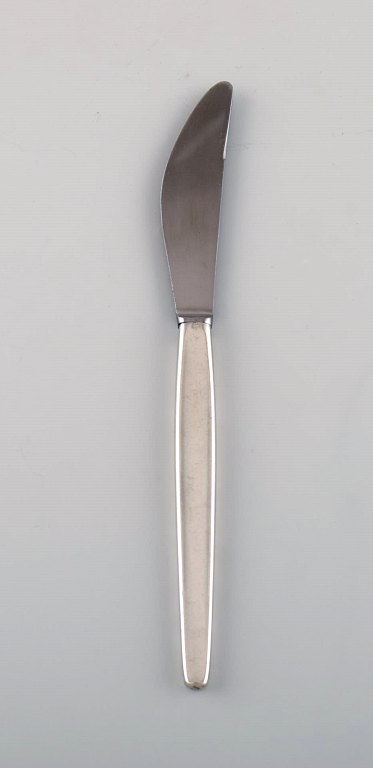 Georg Jensen Cypress lunch knife in sterling silver and stainless steel.
