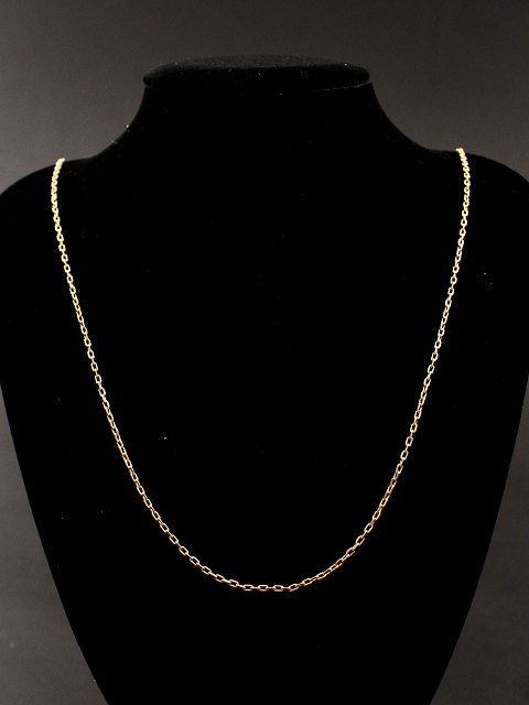 8 ct.  necklace