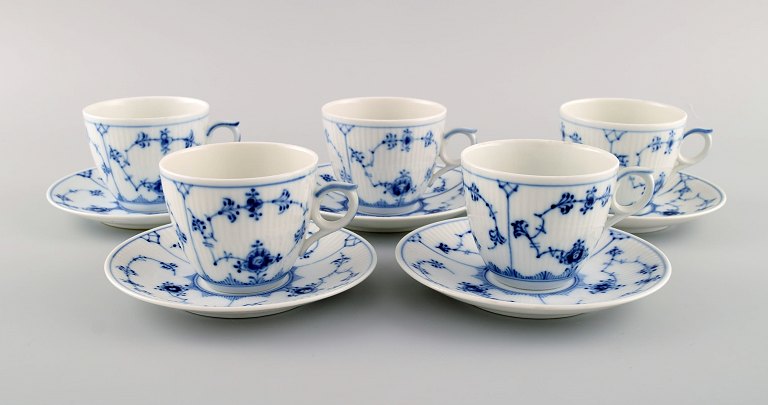 Five  Royal Copenhagen Blue Fluted Plain coffee cups with saucers. Model number 
1/2162. 1960